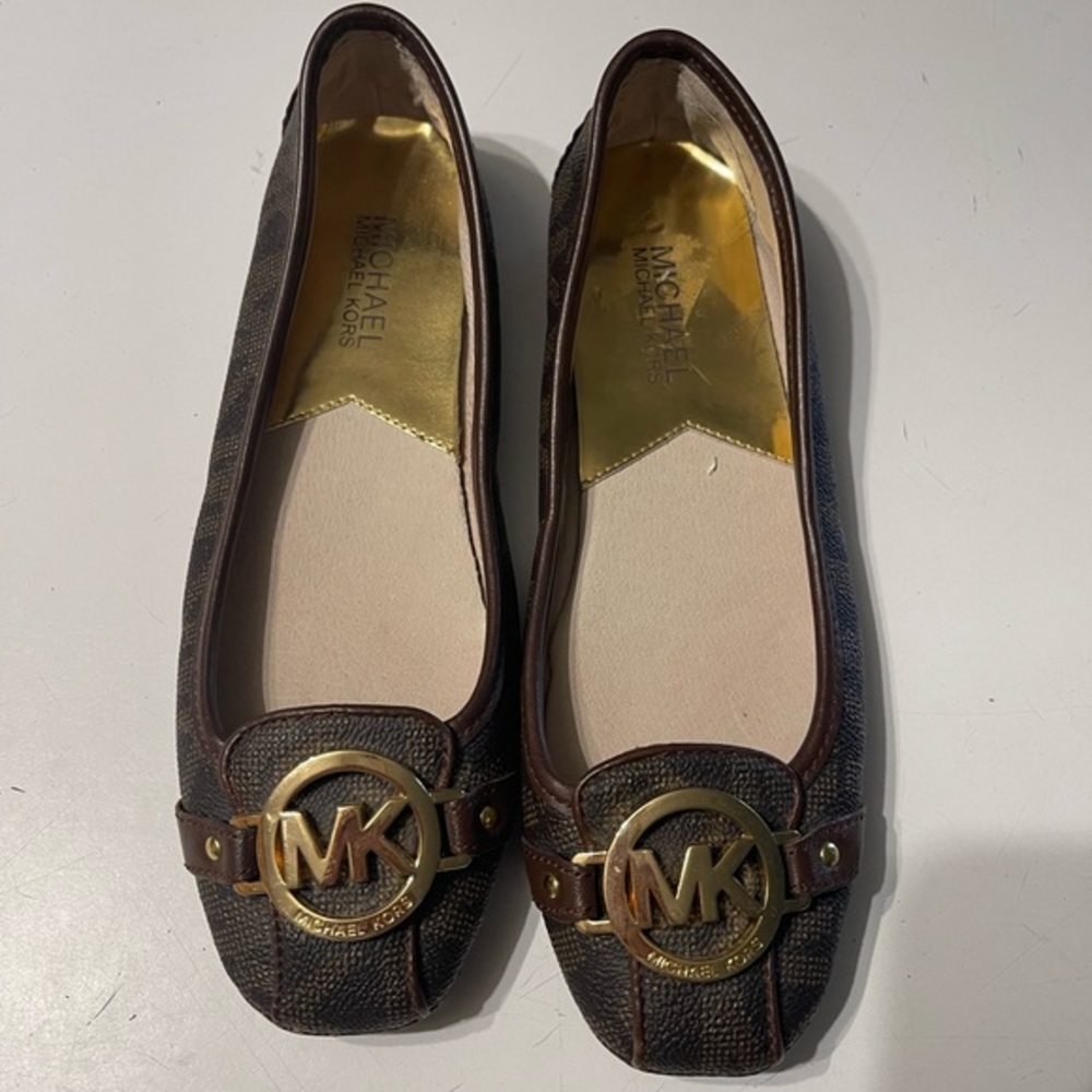 Michael Kors Fulton Women’s Size 6.5 Brown Signature Print Moccasin Flats - Picture 1 of 10